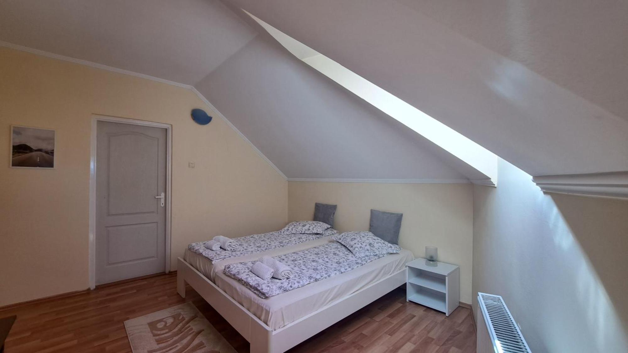 Erika Panzio Bed and Breakfast Ditrău Buitenkant foto
